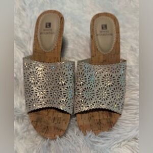 White Mountain Women's Glittering Cream Sandals